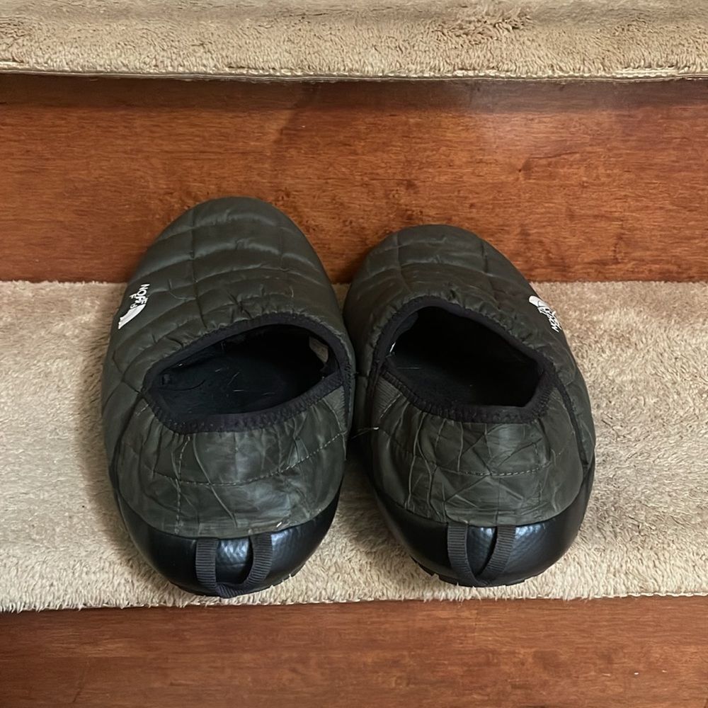 The North Face Men’s Shoes Size 11 In Like New In Excellent Condition - Picture 5 of 11